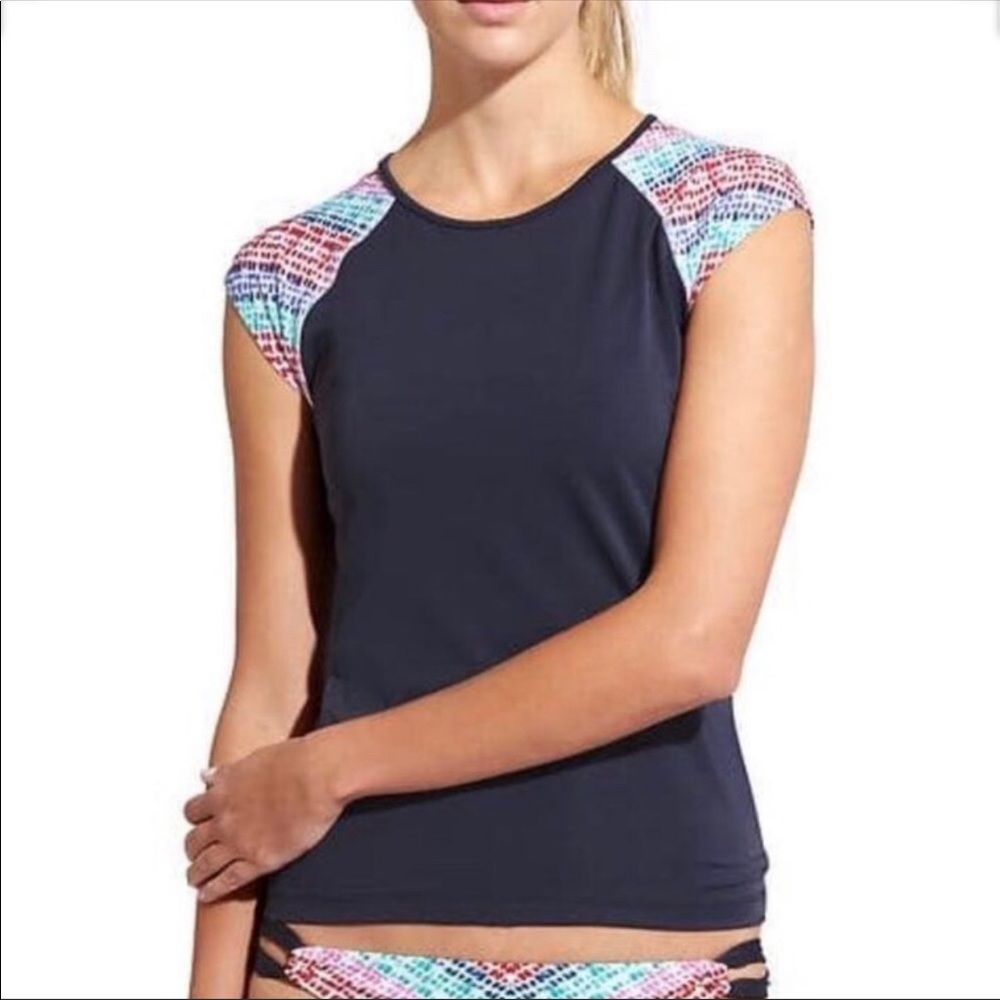 Athleta XXS Moxie tee rash guard navy